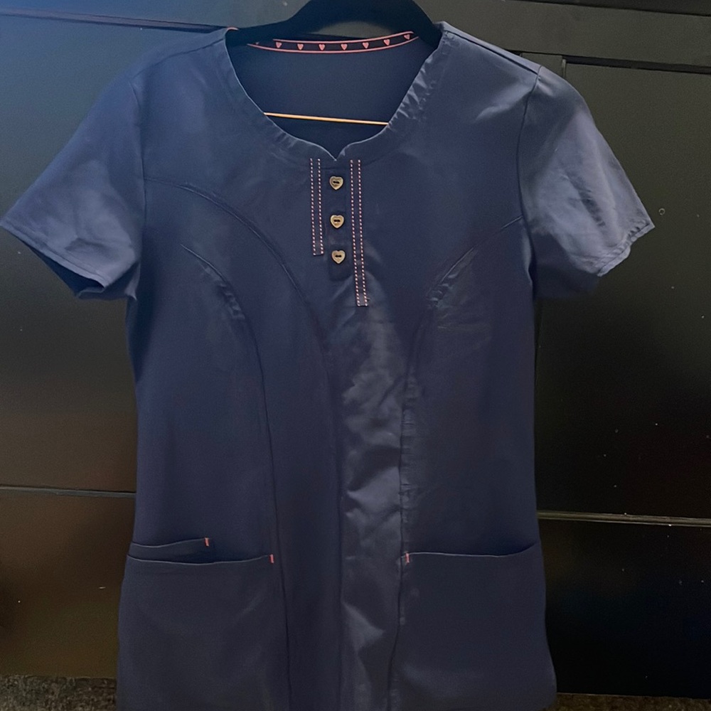 HeartSoul navy scrub top